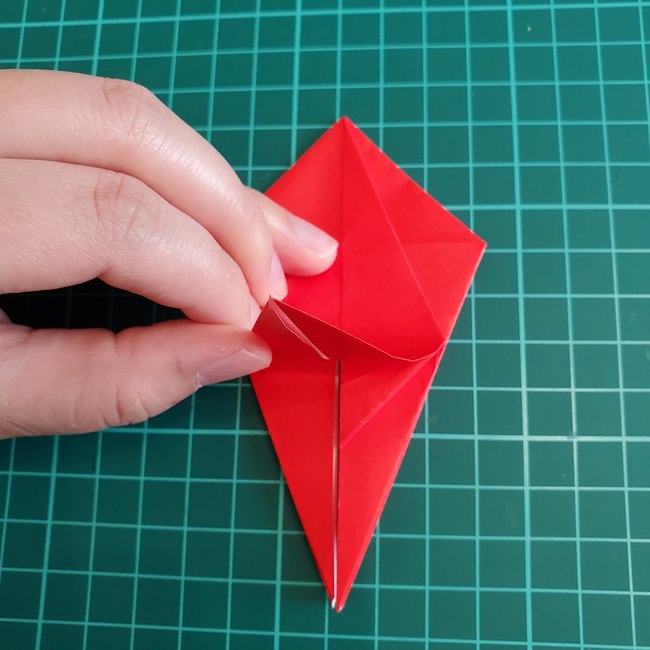 折り紙 ひし形のもみじ(平面)の簡単な折り方作り方②葉っぱ(4)