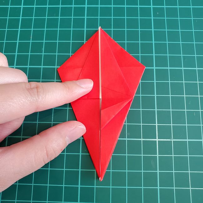折り紙 ひし形のもみじ(平面)の簡単な折り方作り方②葉っぱ(5)