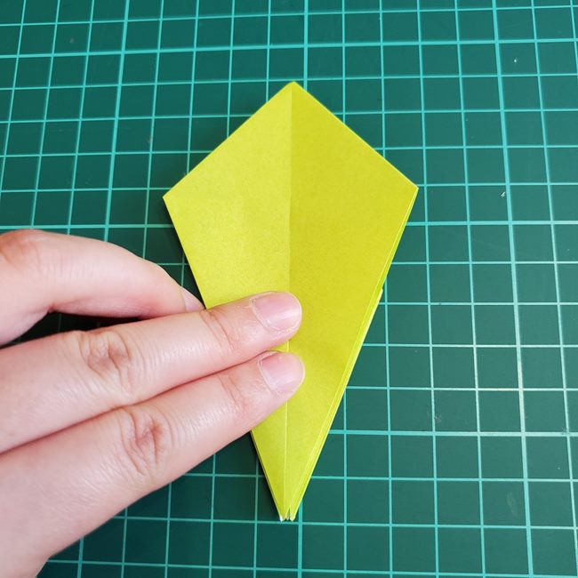 もみじの折り紙 高齢者でも簡単な折り方作り方①葉っぱ(20)