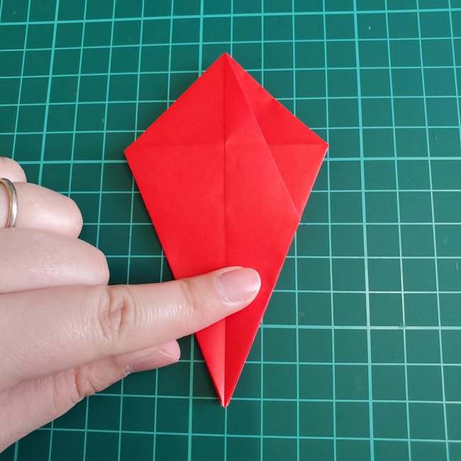 折り紙 ひし形のもみじ(平面)の簡単な折り方作り方②葉っぱ(3)
