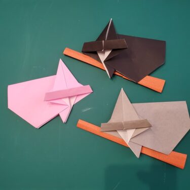 魔法使いの折り紙 簡単な折り方作り方｜ハロウィン飾りにも最適♪
