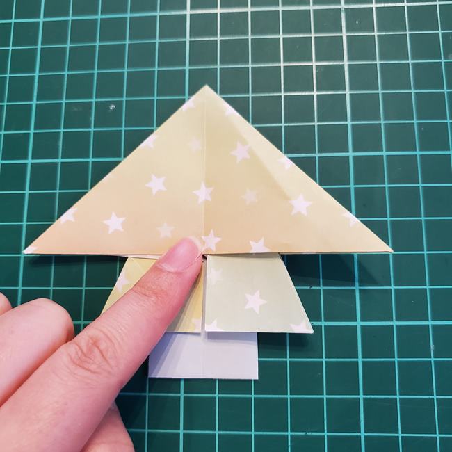 クリスマスツリーの折り紙 おしゃれな平面飾りの折り方作り方②ツリー(13)