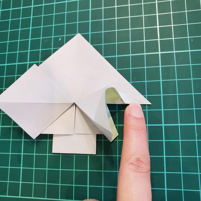 クリスマスツリーの折り紙 おしゃれな平面飾りの折り方作り方②ツリー(2)