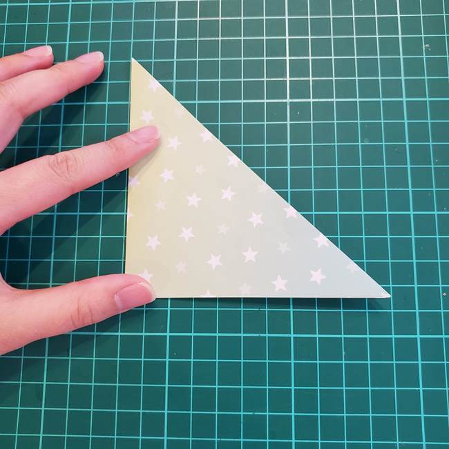 クリスマスツリーの折り紙 おしゃれな平面飾りの折り方作り方①基本(3)