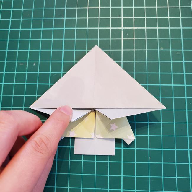 クリスマスツリーの折り紙 おしゃれな平面飾りの折り方作り方②ツリー(6)