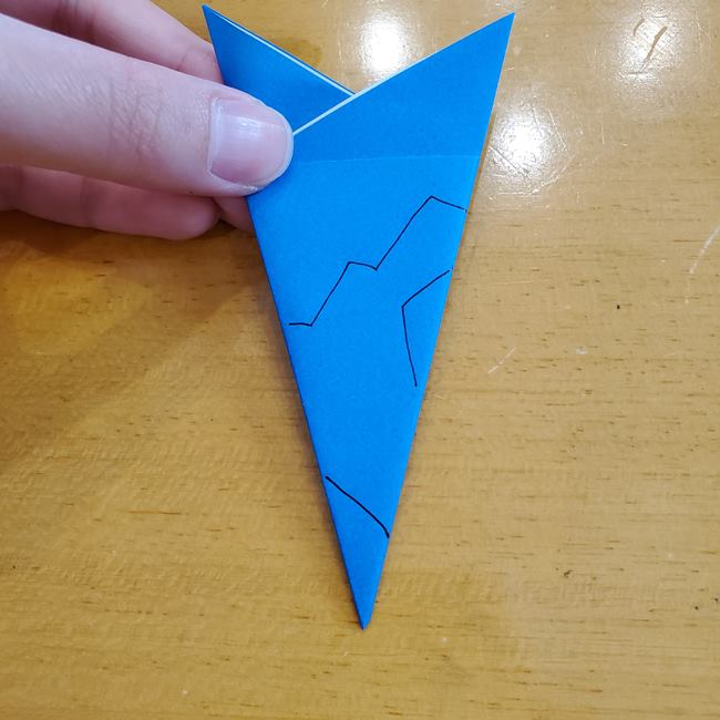 雪の結晶の折り紙は簡単 四つ折りして作ってみよう♪作り方切り方(7)