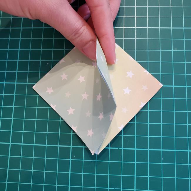 クリスマスツリーの折り紙 おしゃれな平面飾りの折り方作り方①基本(10)