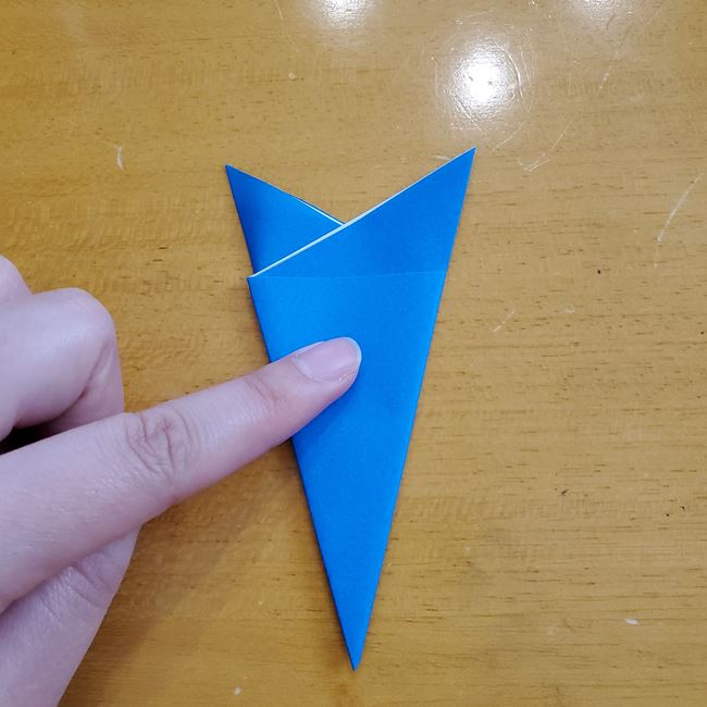 雪の結晶の折り紙は簡単 四つ折りして作ってみよう♪作り方切り方(6)