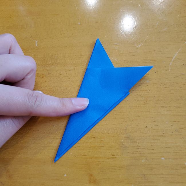 雪の結晶の折り紙は簡単 四つ折りして作ってみよう♪作り方切り方(5)