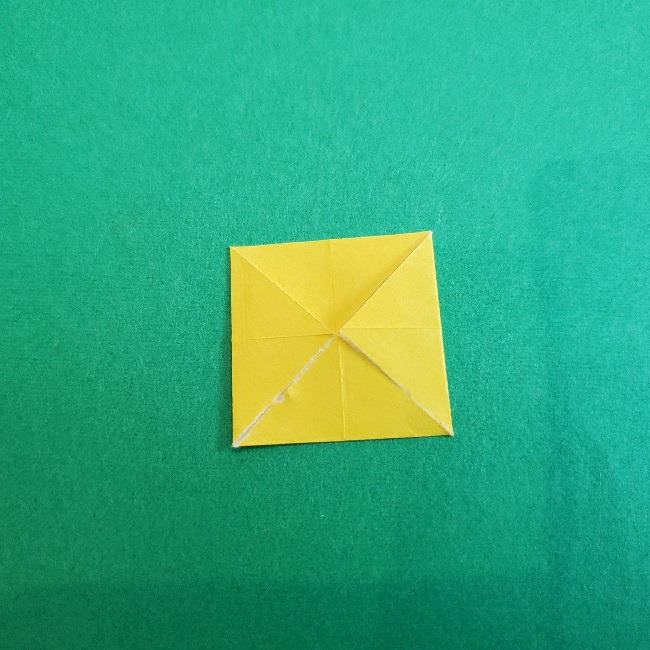 プーさんinはちみつ壺の折り紙｜折り方作り方④蜂(6)