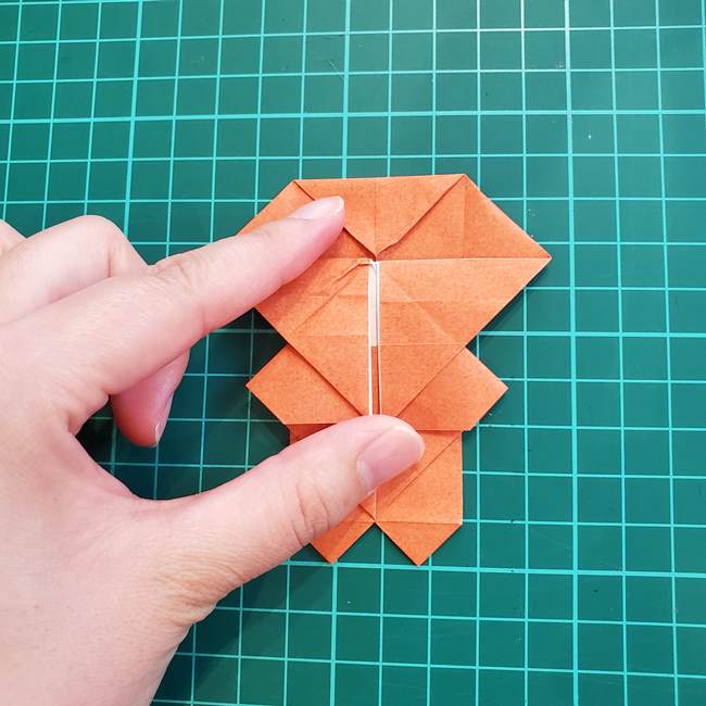 ジンジャーマンクッキーの折り紙 簡単な折り方作り方②顔(15)
