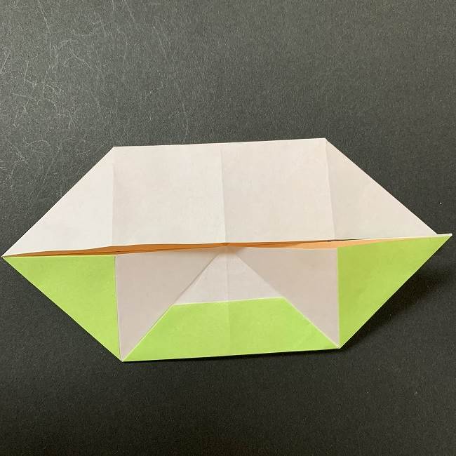 アリエルの折り紙 簡単に全身を折る折り方作り方④体(14)