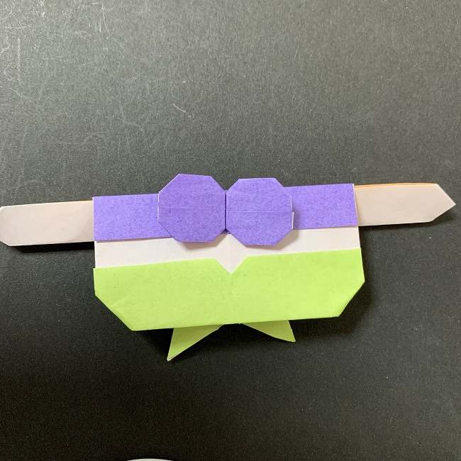 アリエルの折り紙 簡単に全身を折る折り方作り方⑥貼り合わせ(5)