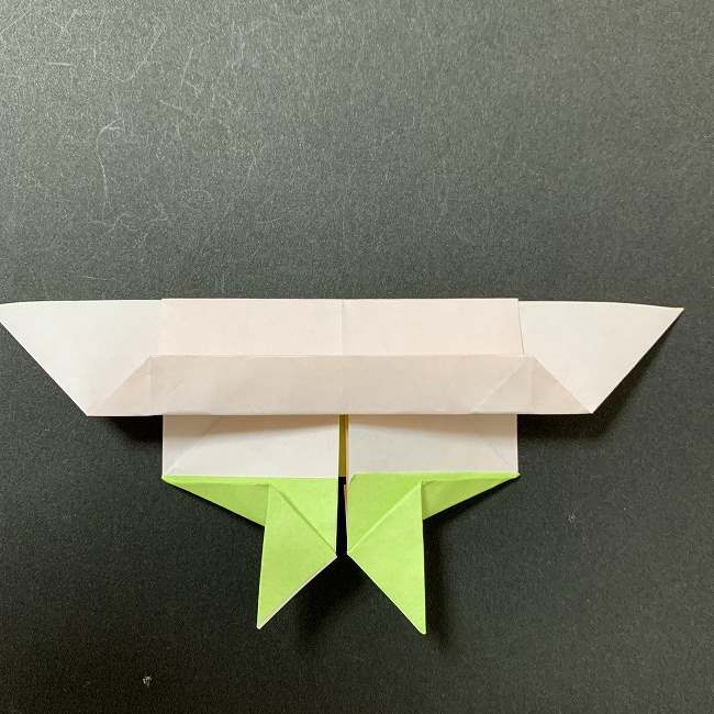 アリエルの折り紙 簡単に全身を折る折り方作り方④体(20)