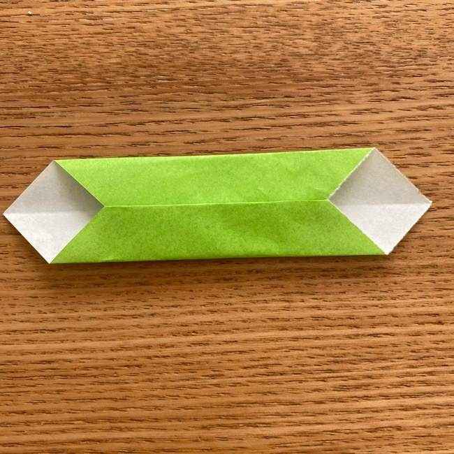 ラプンツェルのカメレオン パスカルの折り紙の折り方作り方②足(5)