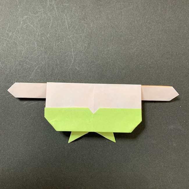 アリエルの折り紙 簡単に全身を折る折り方作り方④体(25)