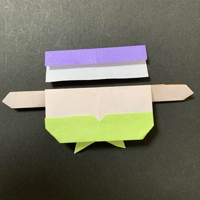 アリエルの折り紙 簡単に全身を折る折り方作り方⑥貼り合わせ(1)