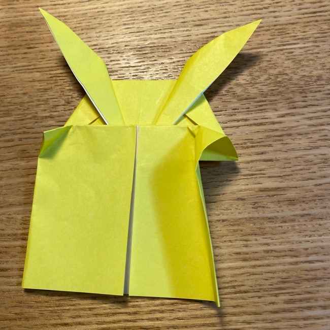 ポケモン折り紙 ピカチュウの全身を一枚で簡単に作る折り方作り方(25)