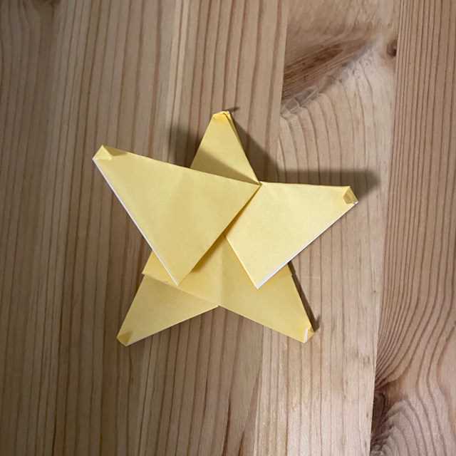 キキララの折り紙の折り方作り方③キキの星(12)