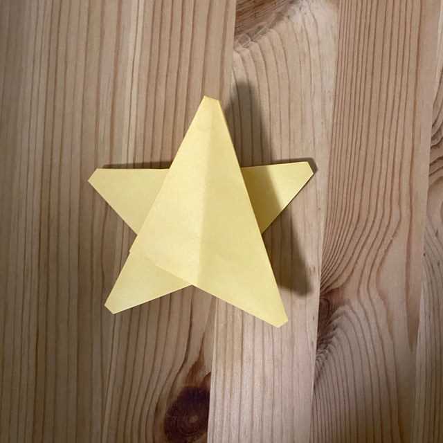 キキララの折り紙の折り方作り方③キキの星(13)