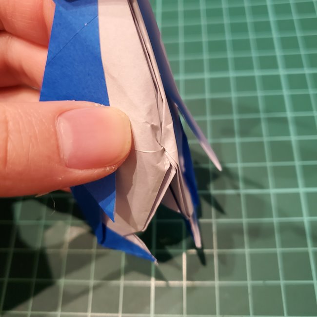 折り紙のペンギン 立体的な作り方折り方③完成(19)