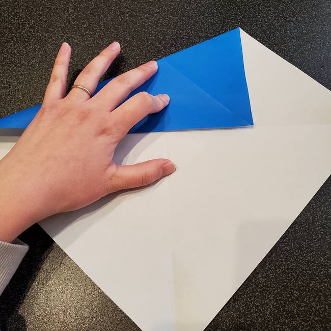 折り紙の名札 ペンギンの作り方折り方①折り筋(6)