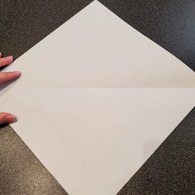 折り紙の名札 ペンギンの作り方折り方①折り筋(3)