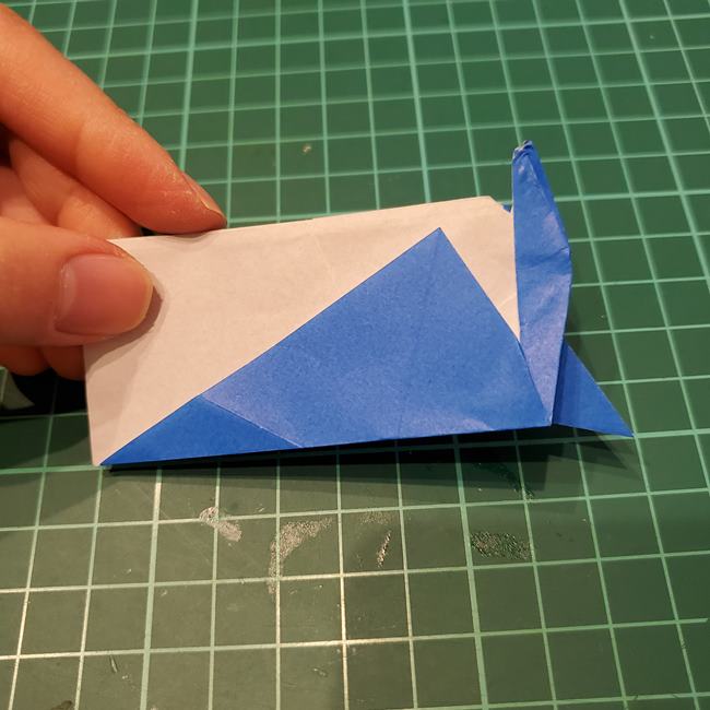 折り紙のペンギン 立体的な作り方折り方②足と羽(14)