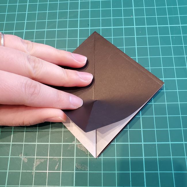 折り紙のカラス 立体的な作り方折り方(8)