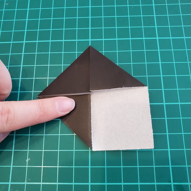 カラスを折り紙で可愛いく平面に作る作り方折り方①顔(4)