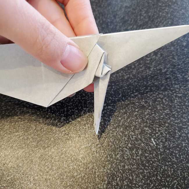 折り紙で作るカラス 難しいけどリアルな折り方作り方③足(20)
