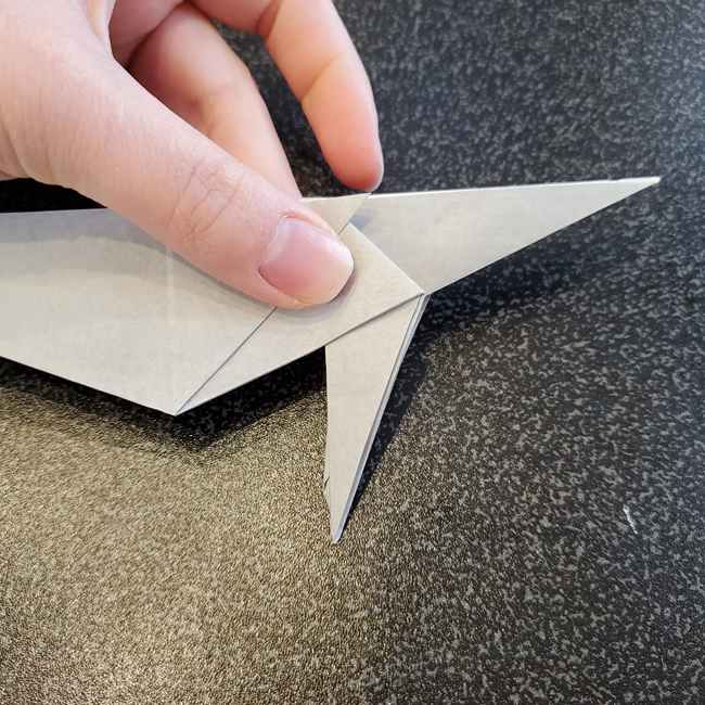 折り紙で作るカラス 難しいけどリアルな折り方作り方③足(8)