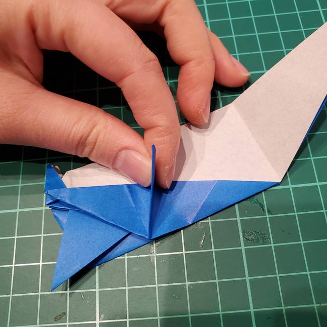 折り紙のペンギン 立体的な作り方折り方②足と羽(18)