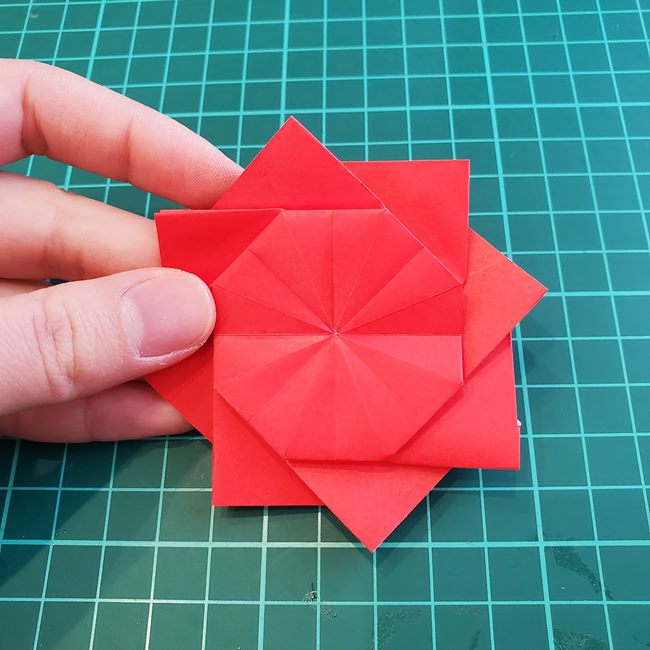 折り紙のバラ 平面で難しい花の折り方作り方③完成(13)