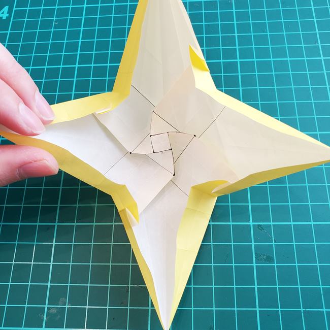 薔薇鶴の折り方作り方③鶴の形(3)