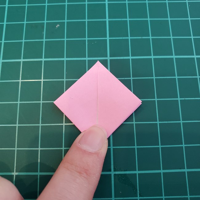 バラを折り紙3枚で立体的に作る折り方作り方③花びら3(2)