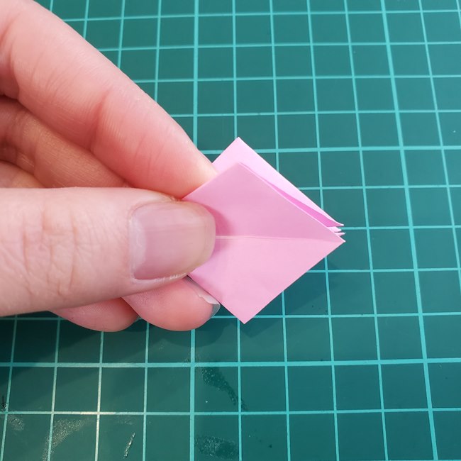 バラを折り紙3枚で立体的に作る折り方作り方③花びら3(3)