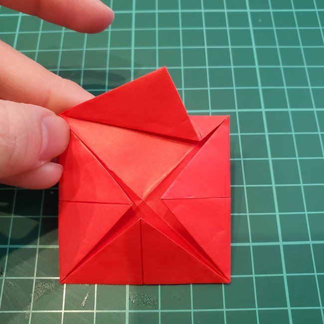 折り紙のメダル バラ（薔薇）の折り方作り方(17)