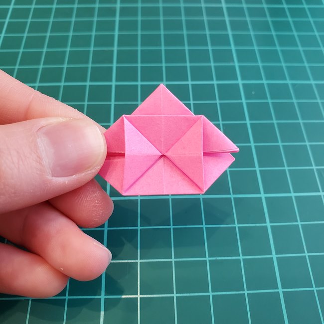 折り紙の指輪 バラの折り方作り方①薔薇(29)