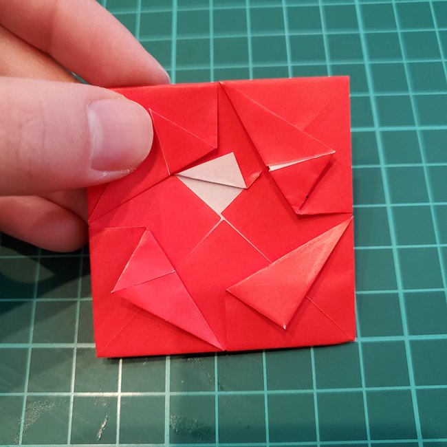 折り紙のメダル バラ（薔薇）の折り方作り方(14)