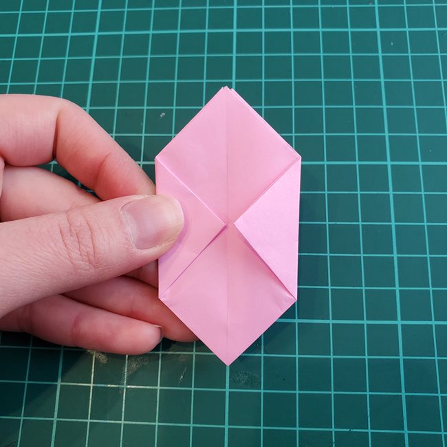 バラを折り紙3枚で立体的に作る折り方作り方①花びら1(14)