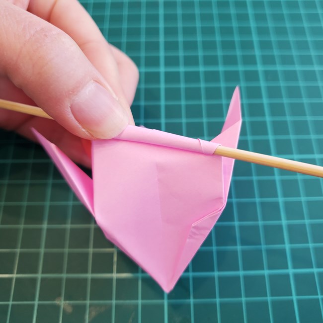 バラを折り紙3枚で立体的に作る折り方作り方①花びら1(24)