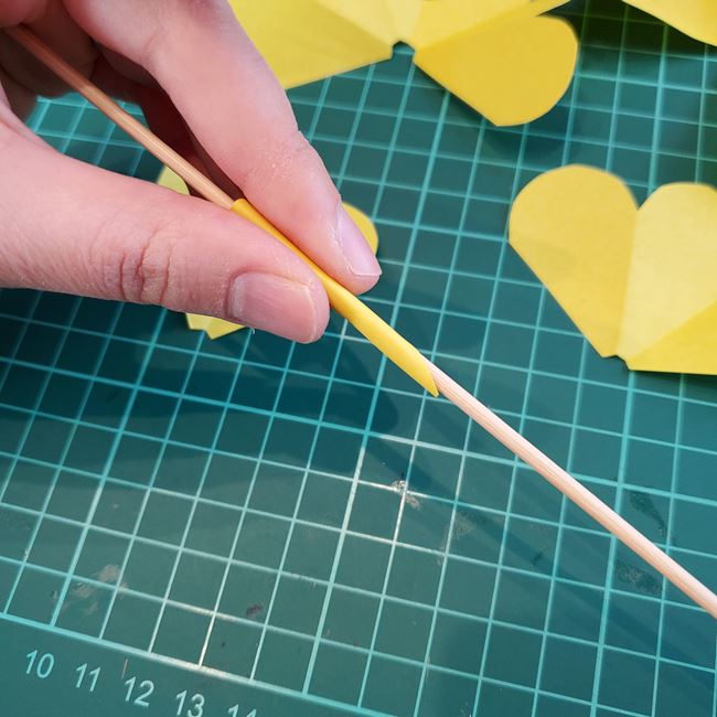 折り紙のコサージュ バラの作り方折り方①パーツ(11)