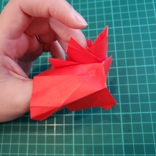折り紙のバラ 平面で難しい花の折り方作り方③完成(6)