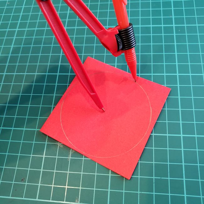 バラの折り紙 巻くすごい簡単に一枚で作る方法(2)