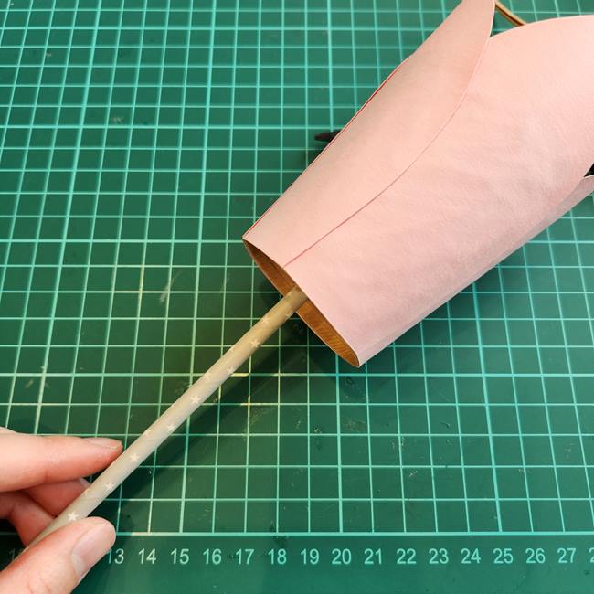紙コップでチューリップの工作する作り方(14)