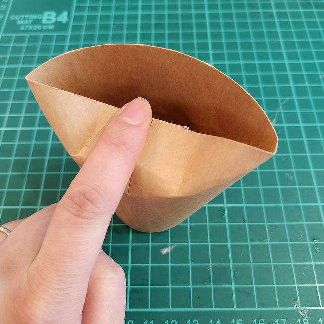 紙コップ工作 小物入れ（プレゼントボックス）の製作方法②パターン2(3)