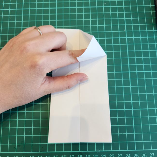 ミッフィーの折り紙 ぴょんぴょん飛ぶ折り方作り方①顔(11)