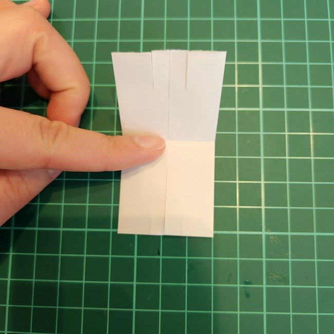 折り紙でミッフィーのしおりの簡単な作り方折り方②からだ(8)