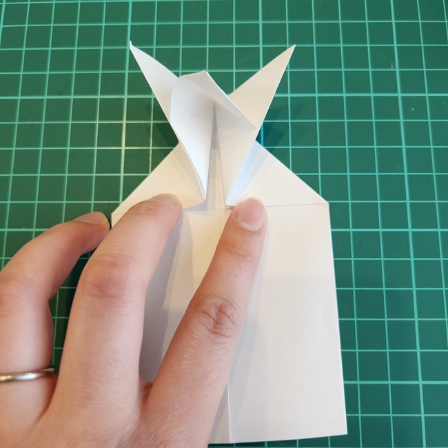 ミッフィーの折り紙 ぴょんぴょん飛ぶ折り方作り方①顔(19)